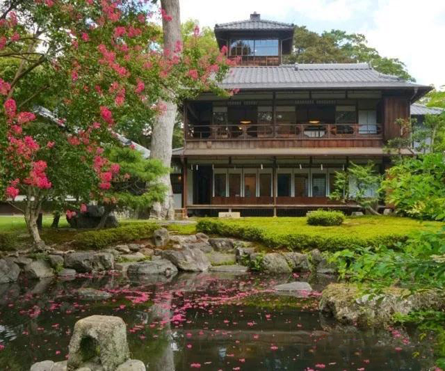 湖南草字頭生態(tài)環(huán)境建設有限公司,人造草坪假草皮,湖南雨水收集處理工藝